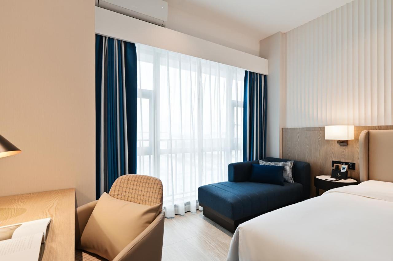 Livetour Hotel Luogang Science City Canton Extérieur photo