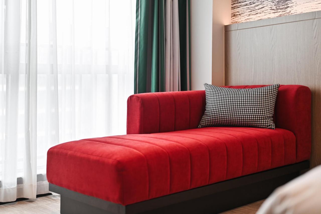 Livetour Hotel Luogang Science City Canton Extérieur photo