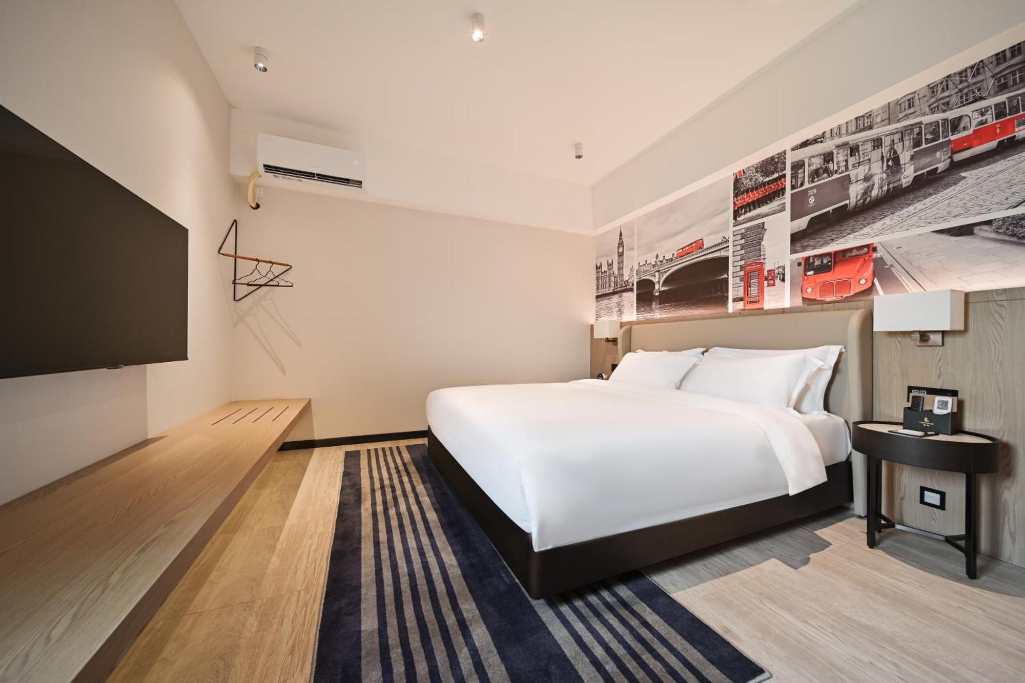 Livetour Hotel Luogang Science City Canton Extérieur photo